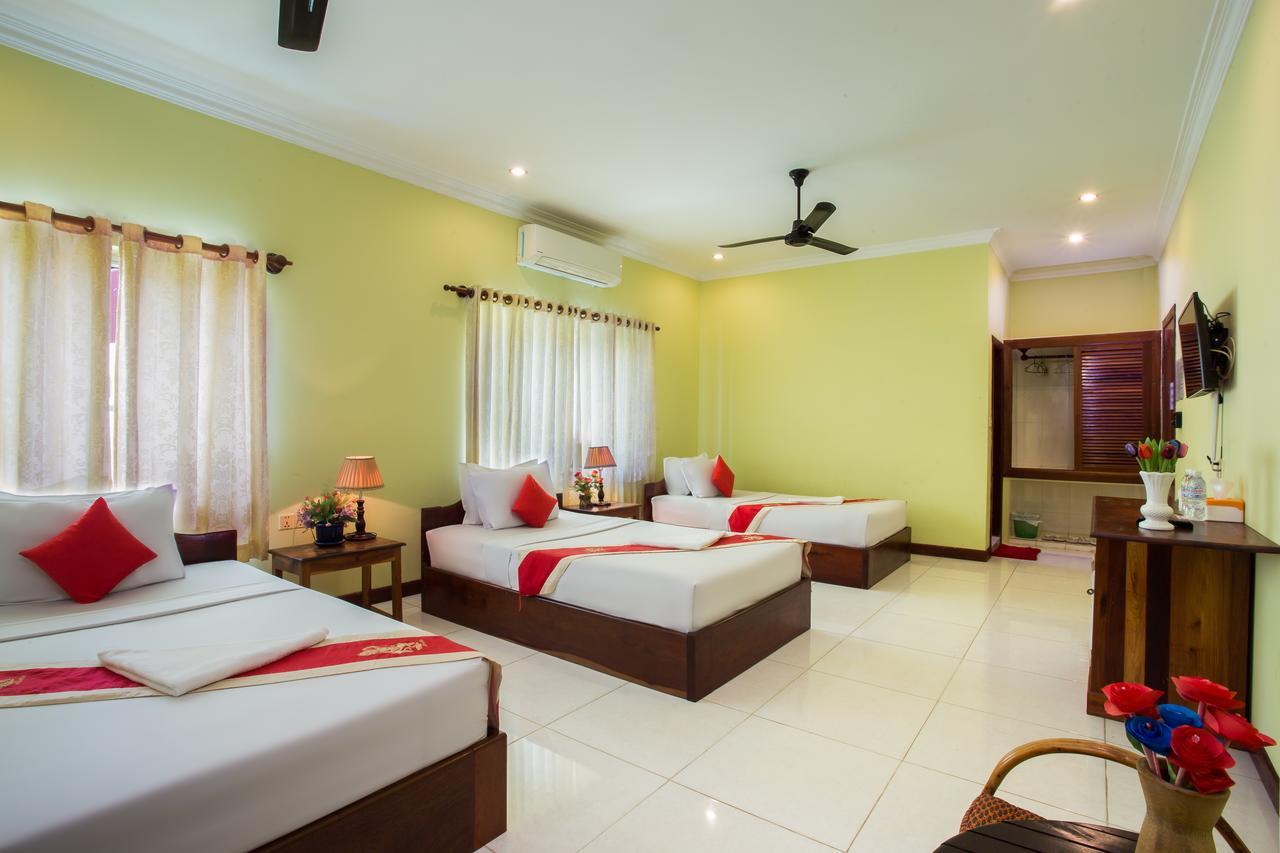 Hotel Side Walk Siem Reap