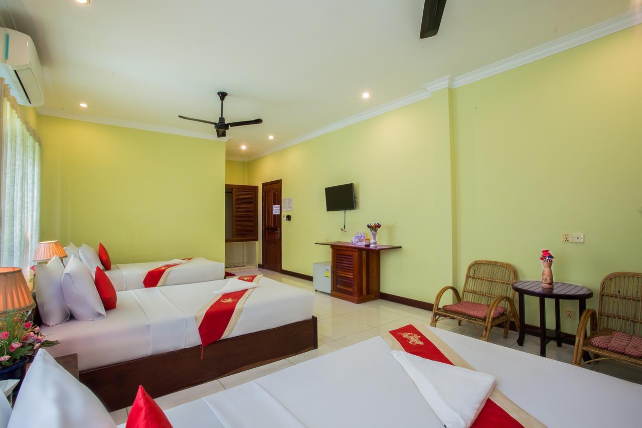Side Walk 3* Siem Reap